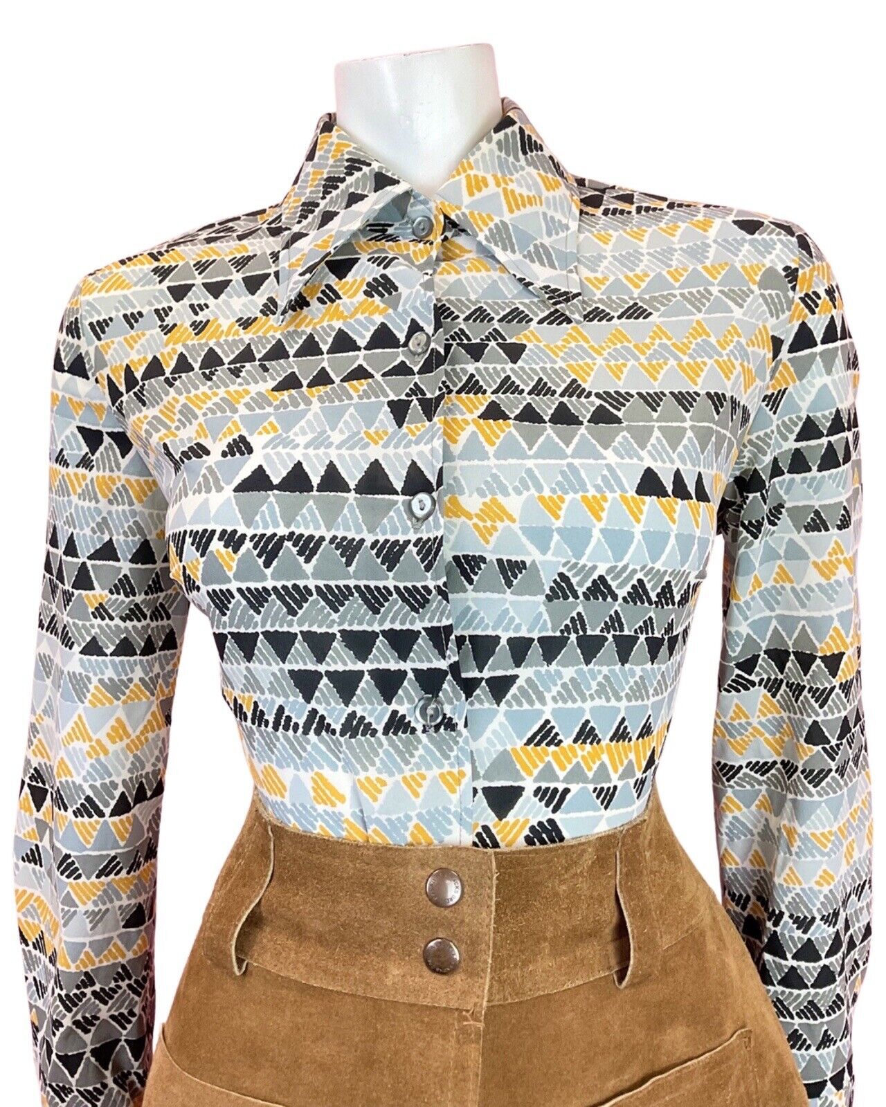 VINTAGE 60s 70s GREY SILVER YELLOW BLACK GEOMETRIC MOD DAGGER SHIRT BLOUSE 12 14