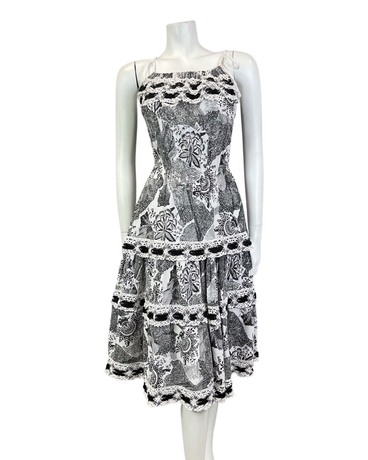 VTG 70s WHITE BLACK FLORAL CROCHETED BOHO FOLK PRAIRIE TIERED SUMMER DRESS 8 10