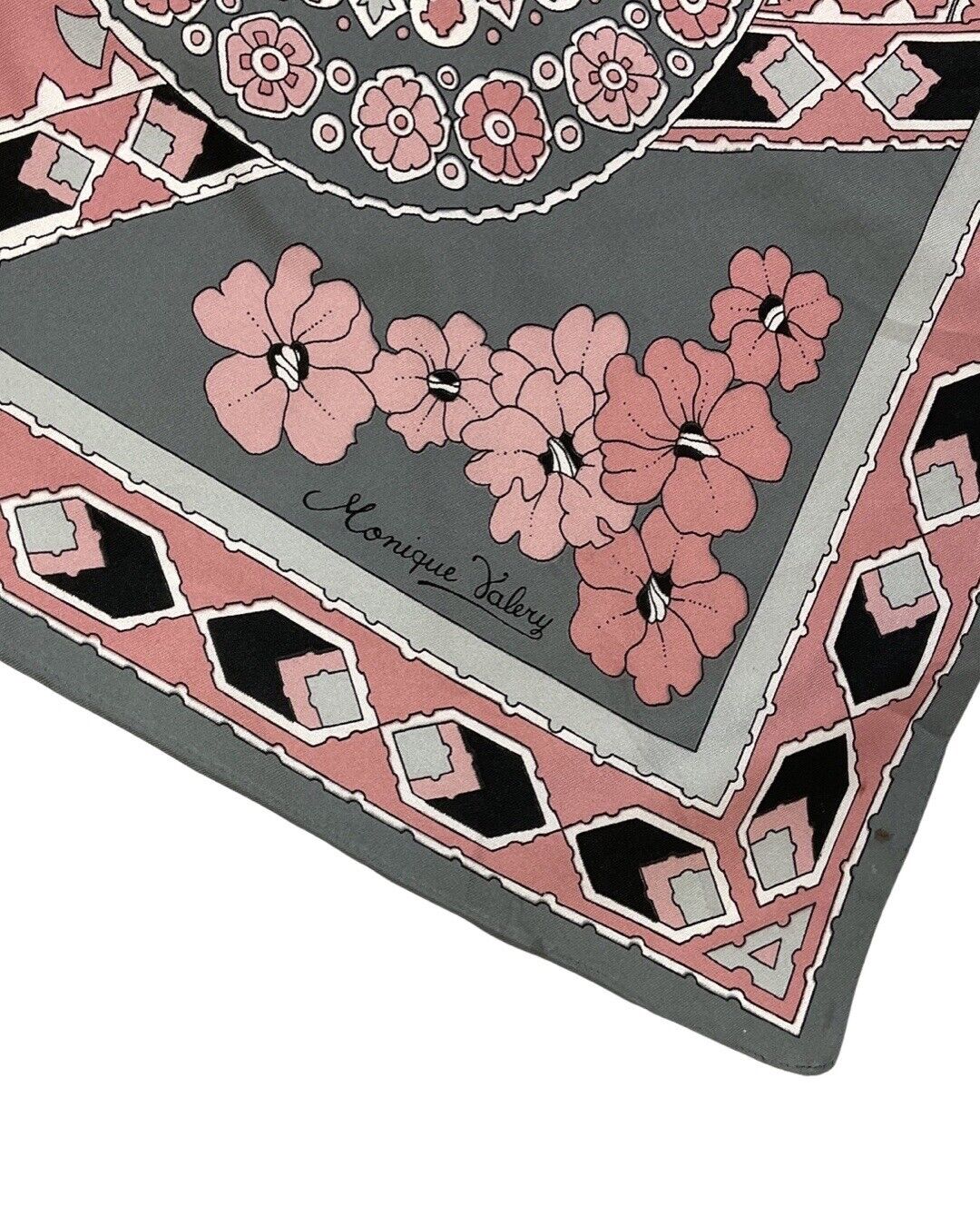 VINTAGE 60s 70s GREY SILVER PINK FLORAL GEOMETRIC MOD SQUARE SCARF