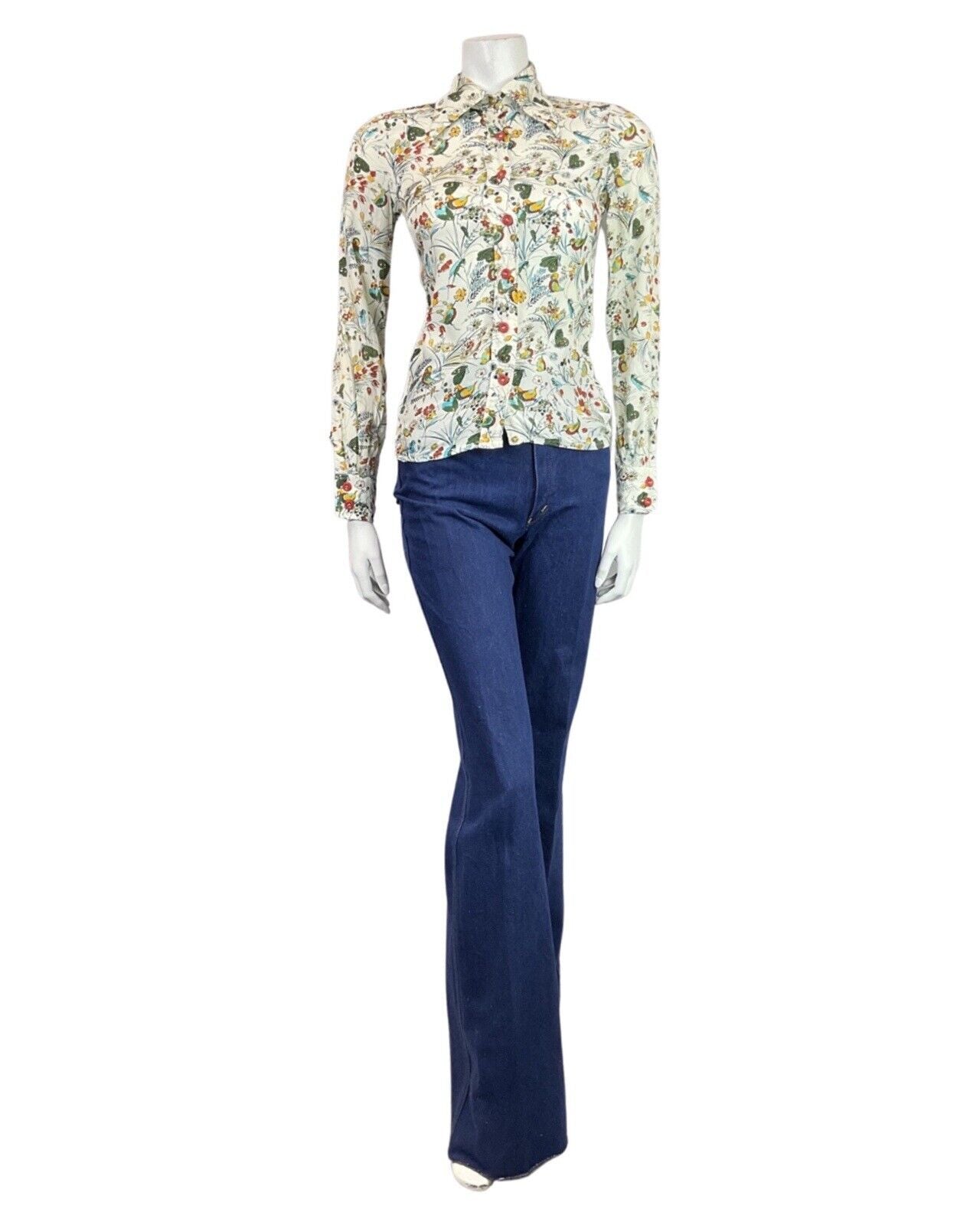VINTAGE 60s 70s WHITE GREEN RED FLORAL GARDEN BIRD BUTTERFLY MOD DAGGER SHIRT 8