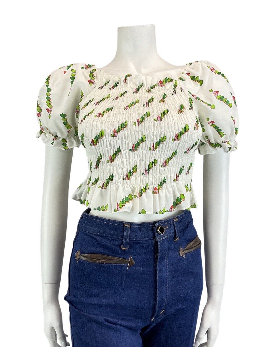 VINTAGE 60s 70s WHITE GREEN RED HOUSE TREE BOHO PRAIRIE SHIRRED BLOUSE TOP 6 8
