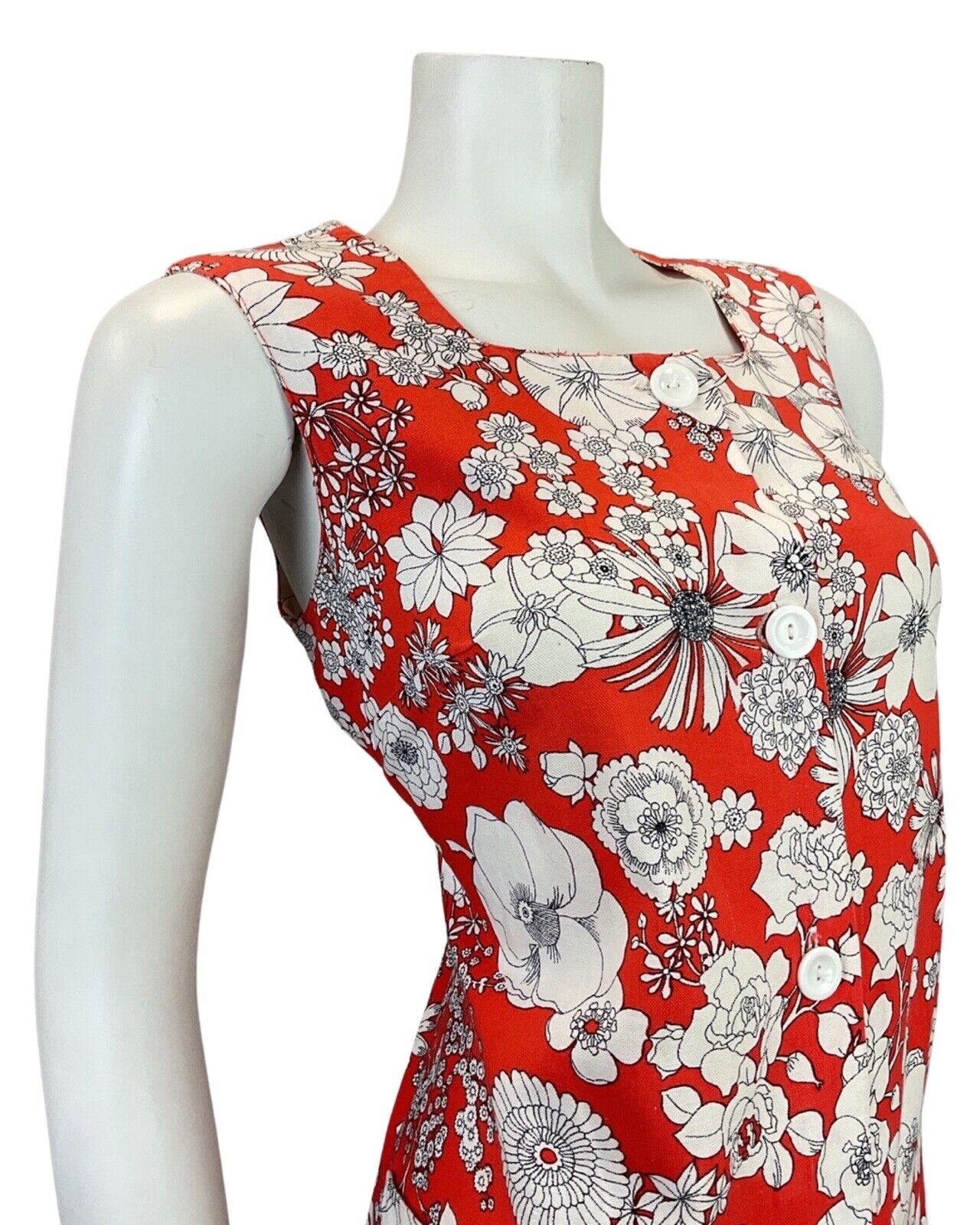 VINTAGE 60s 70s RED WHITE BLACK FLORAL MOD SLEEVELESS A-LINE SHIFT DRESS 12