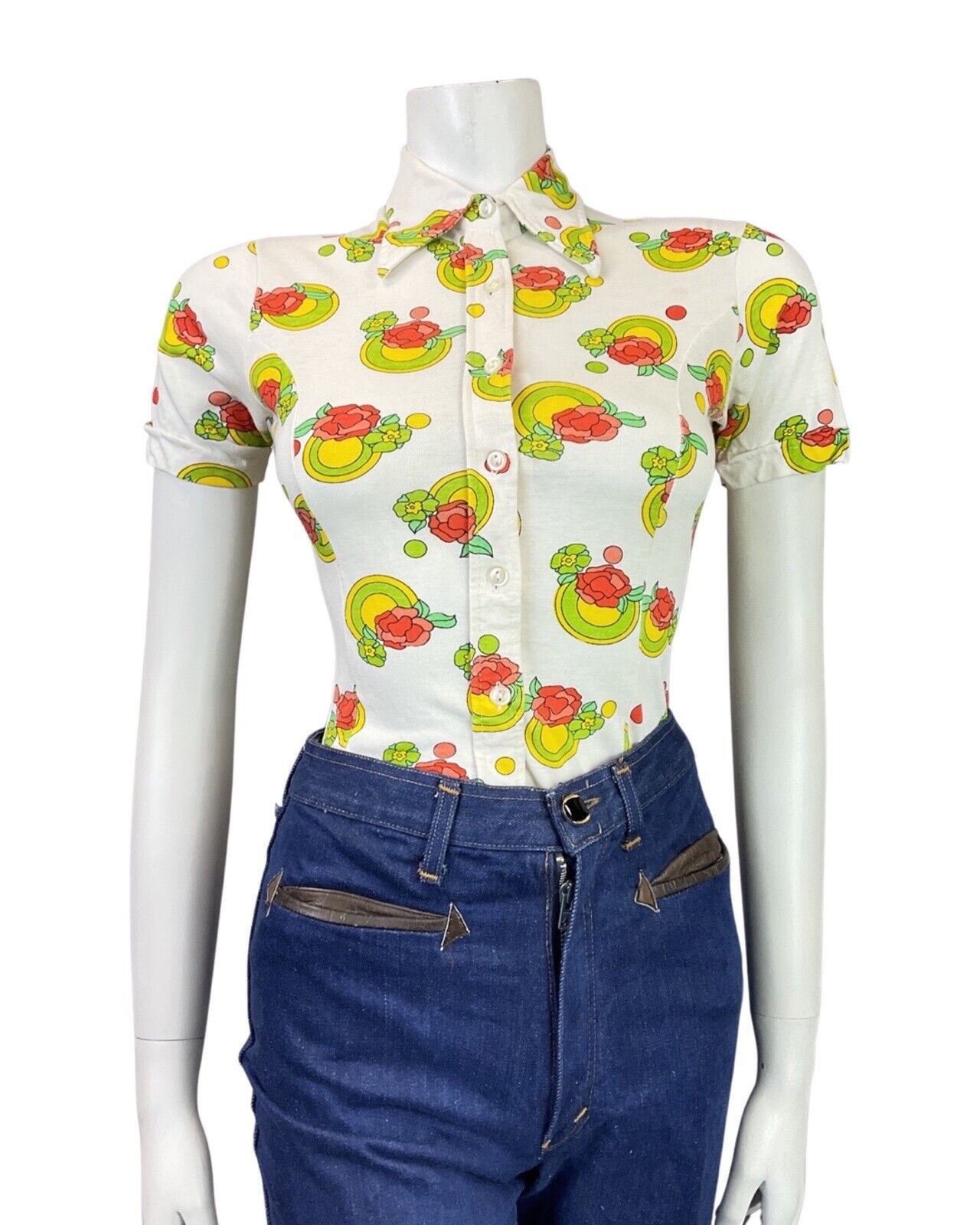 VINTAGE 60s 70s WHITE GREEN RED ROSE FLOWER MOD DAGGER COLLAR SHIRT 8