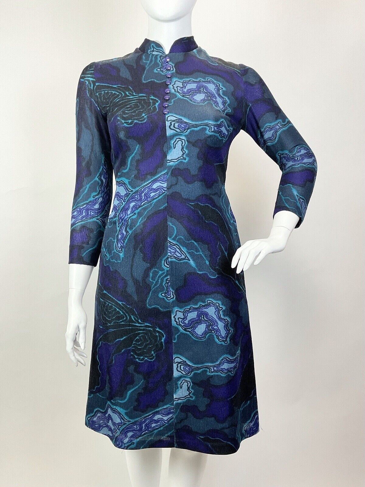 VINTAGE 60s 70s BLUE PURPLE BLACK PSYCHEDELIC GEODE MOD MANDARIN COLLAR DRESS 16
