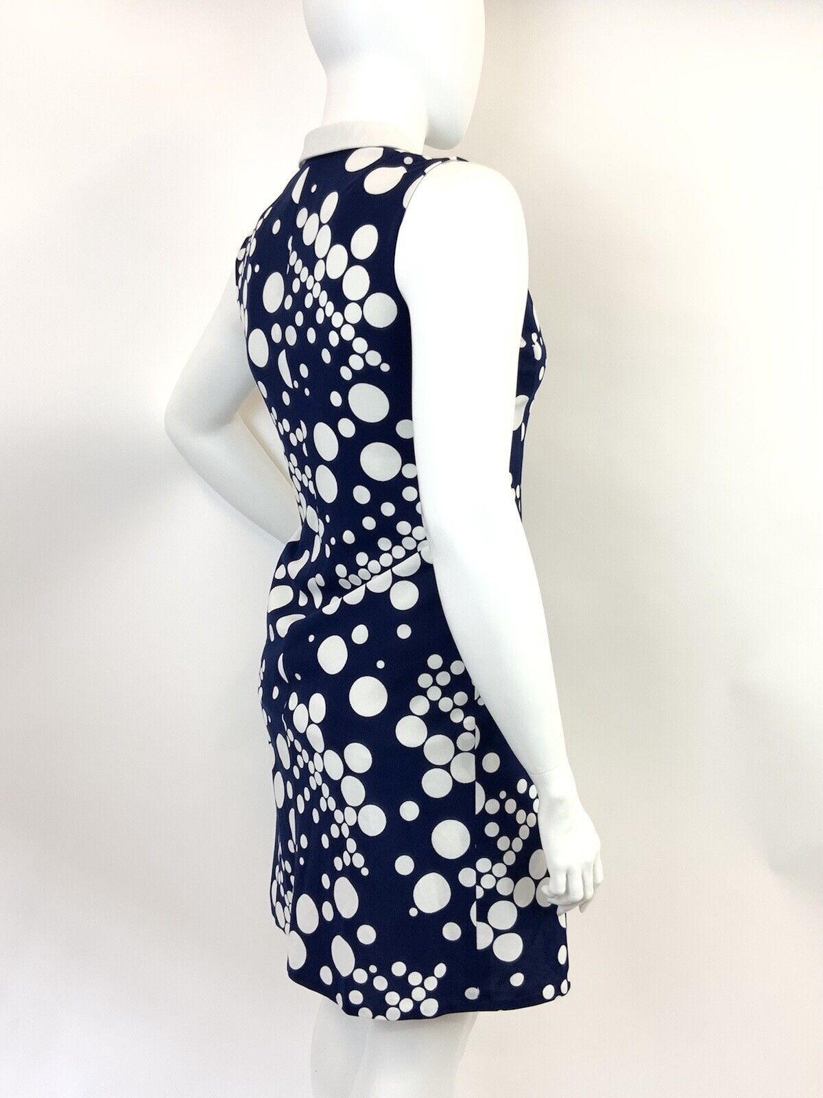 VINTAGE 60s 70s NAVY BLUE WHITE DOTTY MOD SLEEVELESS DAGGER COLLAR DRESS 16 18