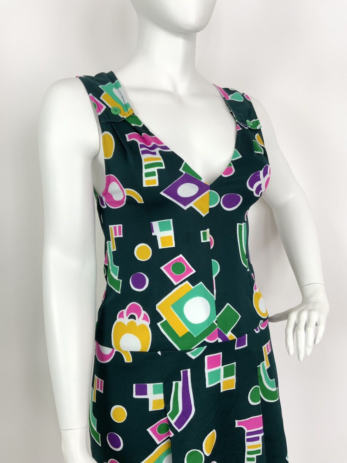 VINTAGE 60s 70s GREEN PINK YELLOW GEOMETRIC MOD PLUNGING SLEEVELESS DRESS 14 16