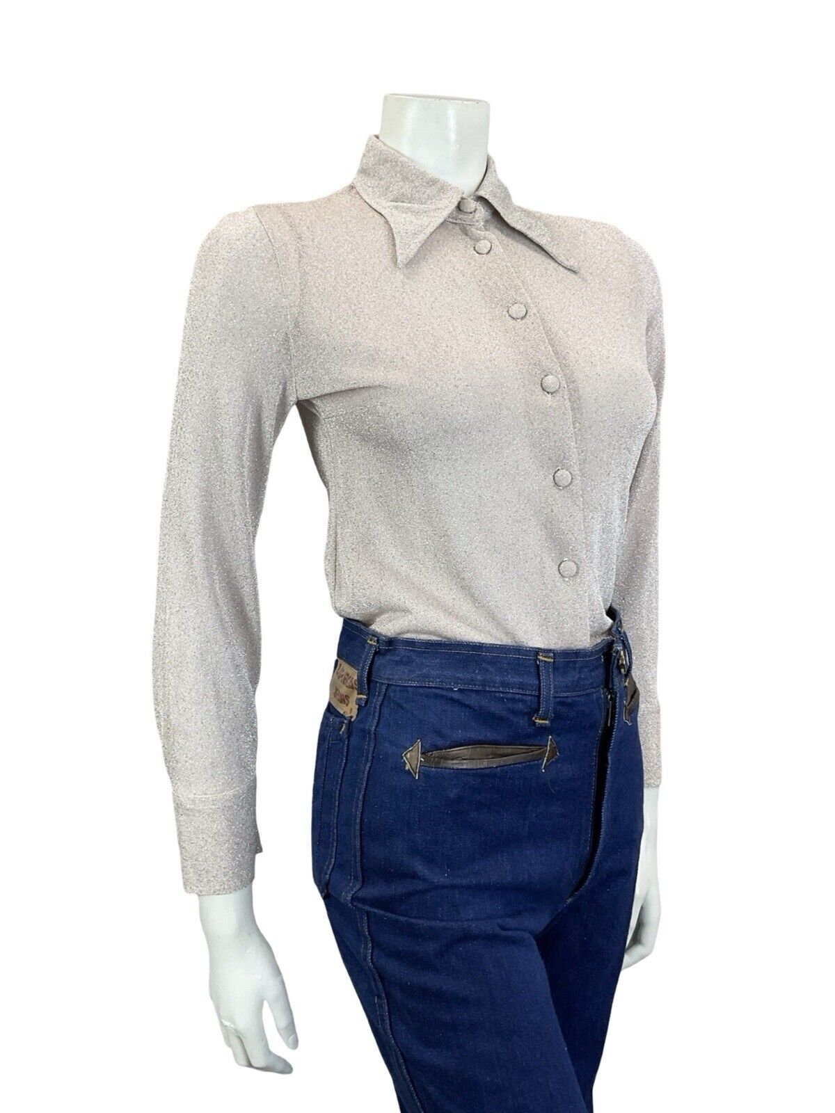 VTG 60S 70S WHITE PASTEL PINK DAGGER COLLAR LONG SLEEVE LUREX PARTY SHIRT 6