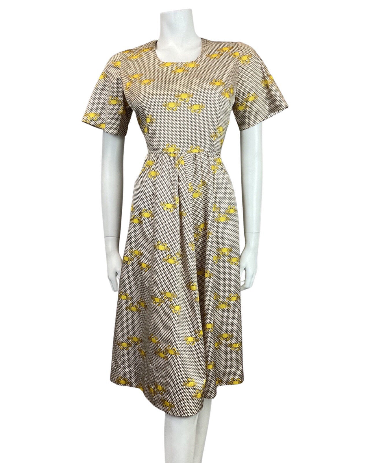 VINTAGE 60s STYLE 90s YELLOW BROWN WHITE ZIG-ZAG CRAB PSYCHEDELIC MOD DRESS 10