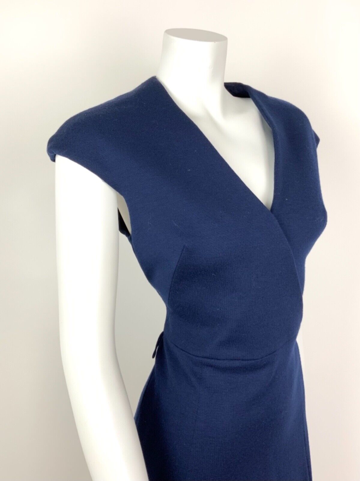 VINTAGE 60s 70s NAVY BLUE V-NECK CAPPED SLEEVE WOOL MOD DRESS 12