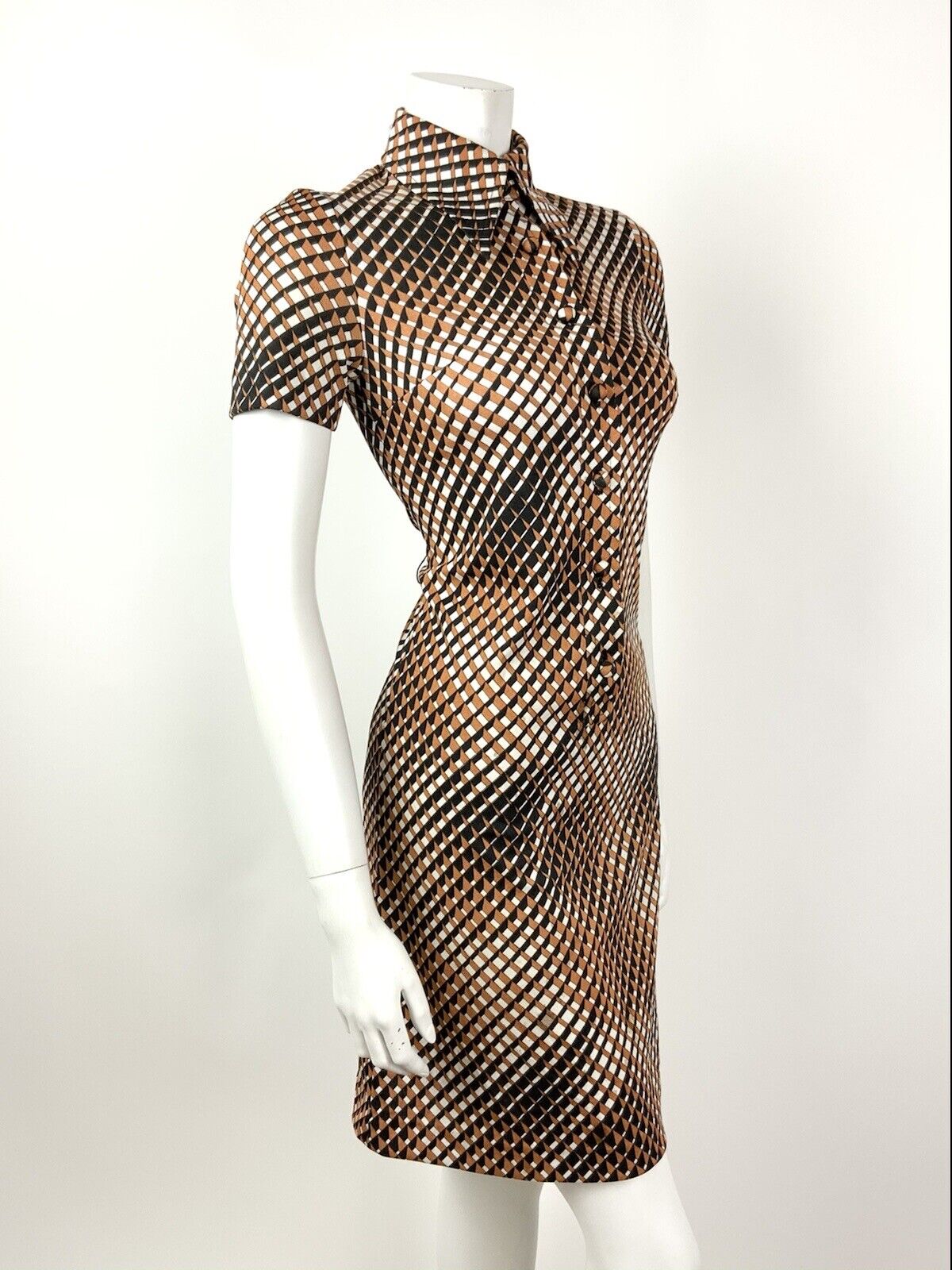 VINTAGE 60s 70s BROWN BLACK WHITE OP-ART GEOMETRIC MOD DAGGER SHIRT DRESS 8