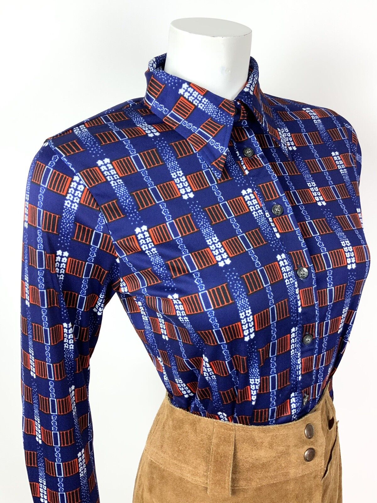 VINTAGE 60s 70s DARK BLUE RED WHITE GEOMETRIC STRIPE FLORAL DAGGER SHIRT 10 12
