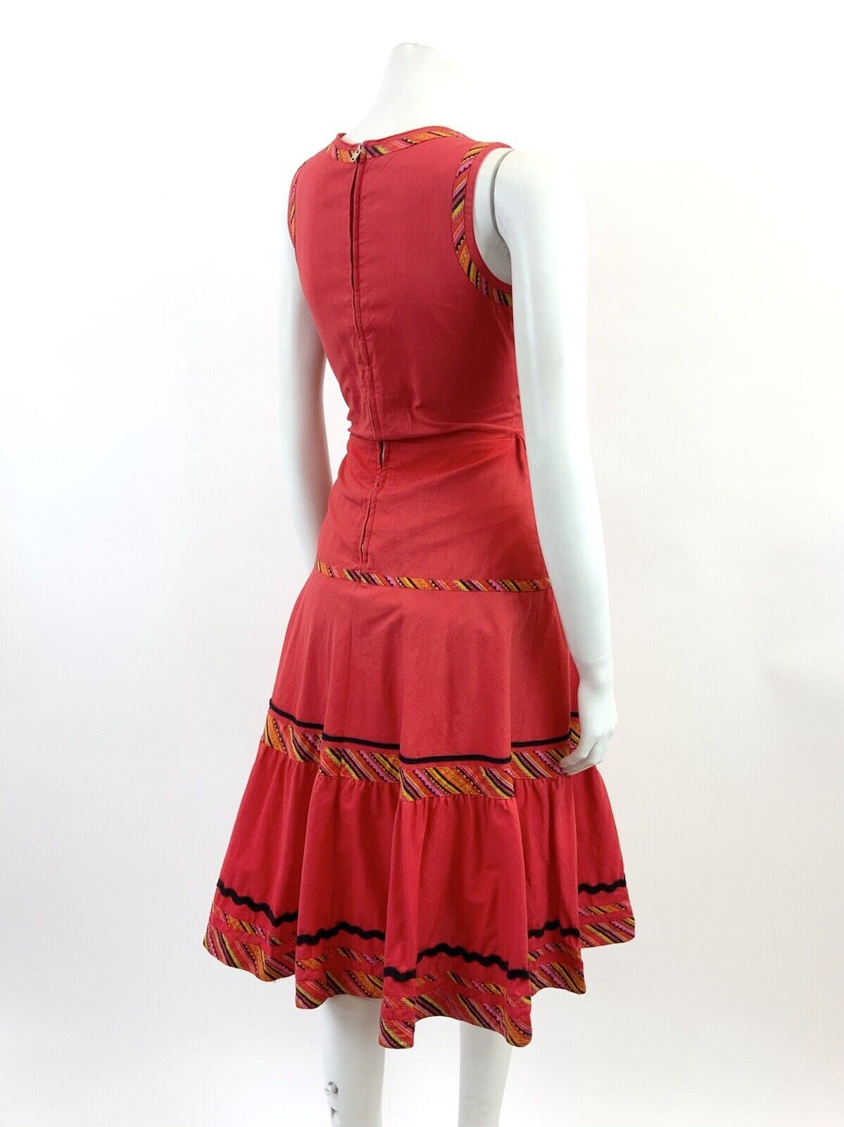 VTG 60s 70s FOLK RED ORANGE BLACK STRIPED GEOMETRIC AZTEC TIERED MOD DRESS 8 10