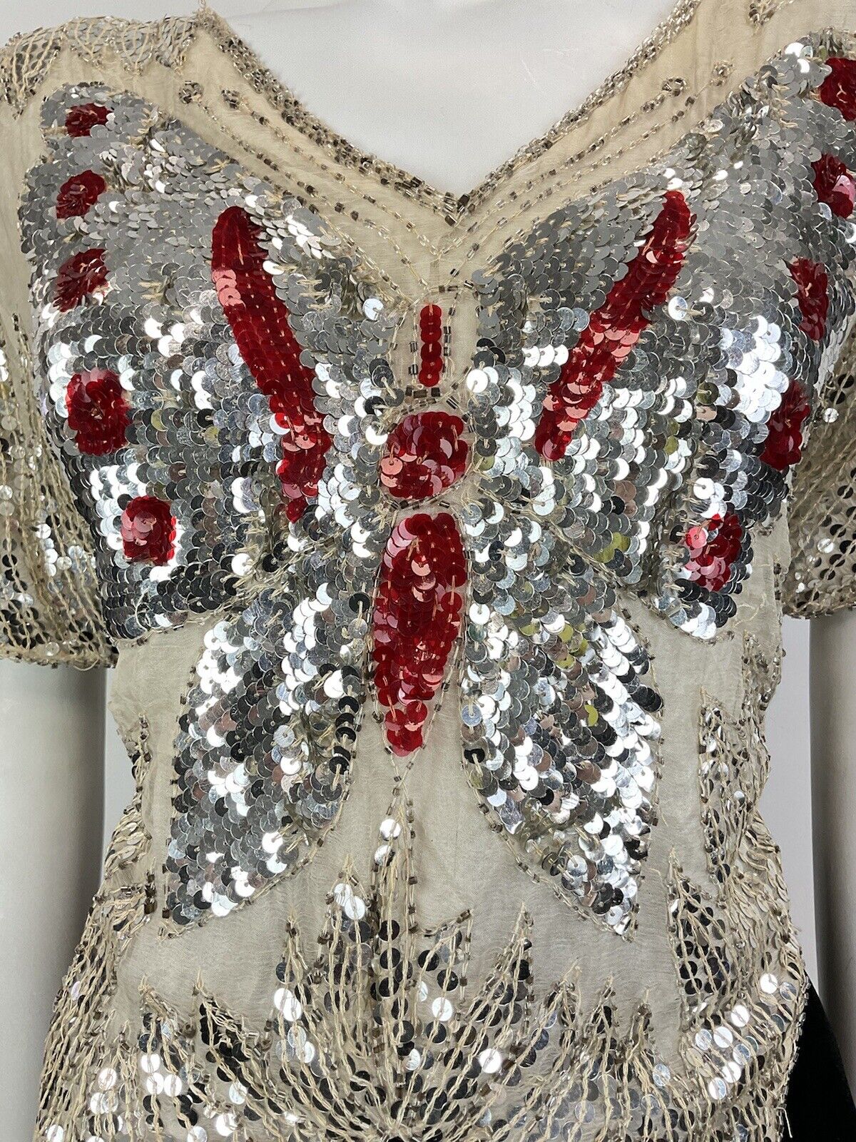 VINTAGE 70s WHITE RED SILVER SEQUIN BEADED BUTTERFLY DISCO GLAM PARTY TOP 12 14