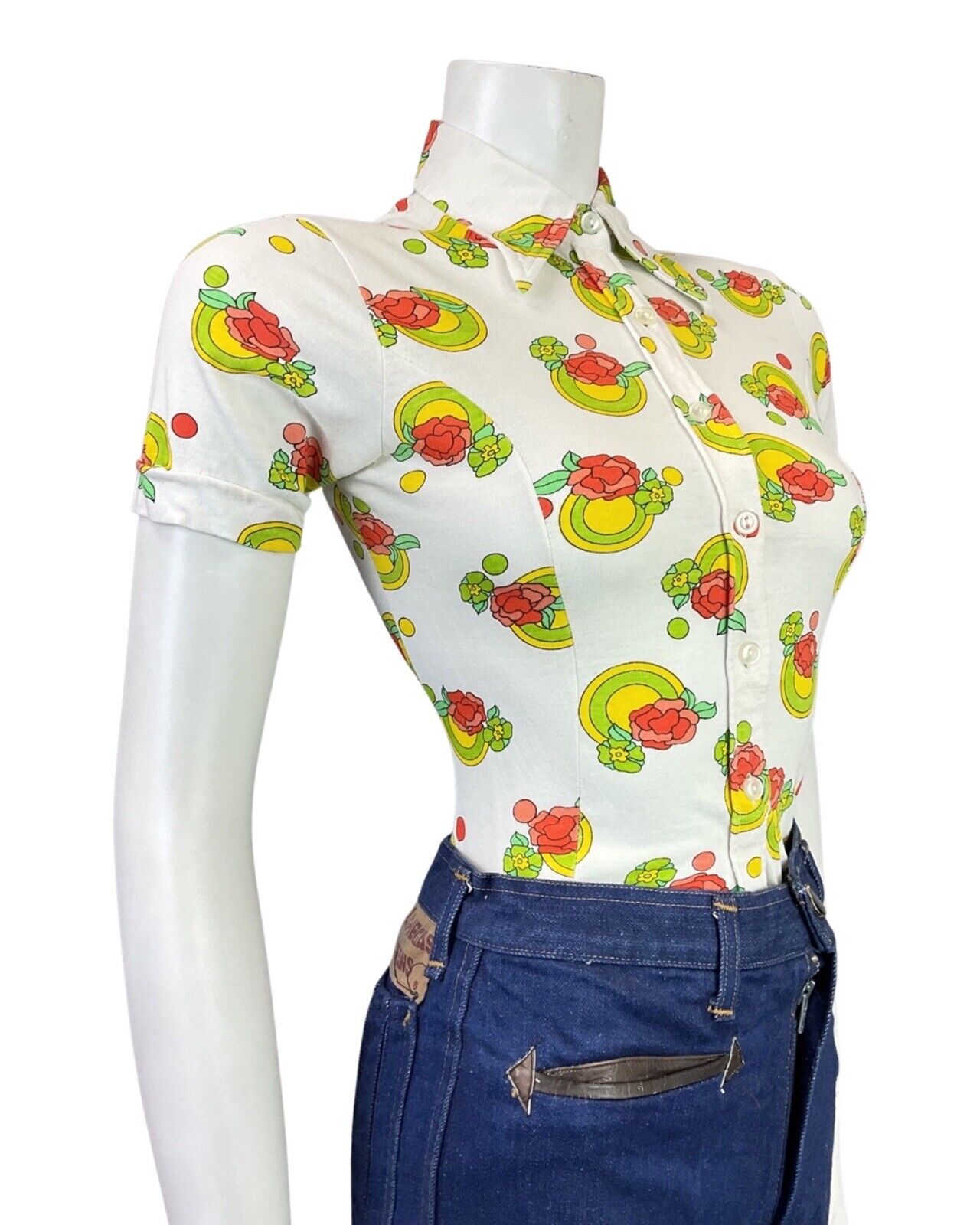 VINTAGE 60s 70s WHITE GREEN RED ROSE FLOWER MOD DAGGER COLLAR SHIRT 8