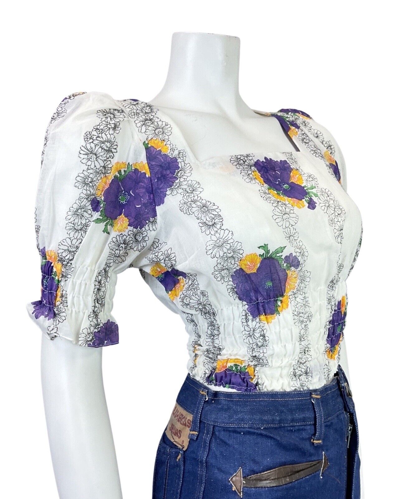 VINTAGE 60s 70s WHITE PURPLE YELLOW FLORAL SHIRRED BOHO PRAIRIE CROPPED TOP 6