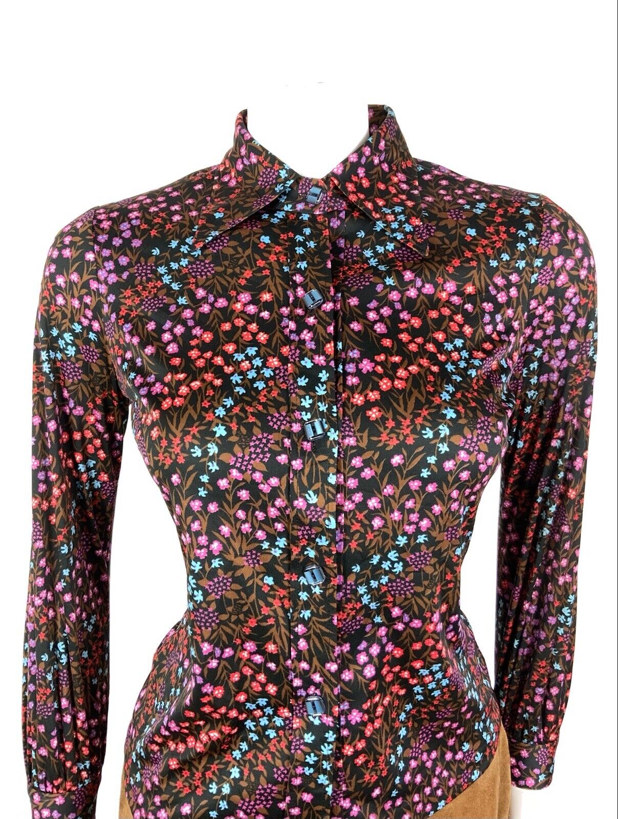 VINTAGE 60s 70s BLACK RED BLUE BROWN FLORAL DITSY DAGGER SHIRT BLOUSE 8 10