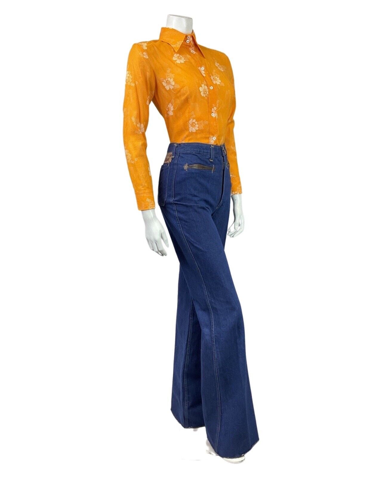 VINTAGE 60s 70s BRIGHT ORANGE WHITE FLORAL DOTTY MOD DAGGER COLLAR SHIRT 8 10