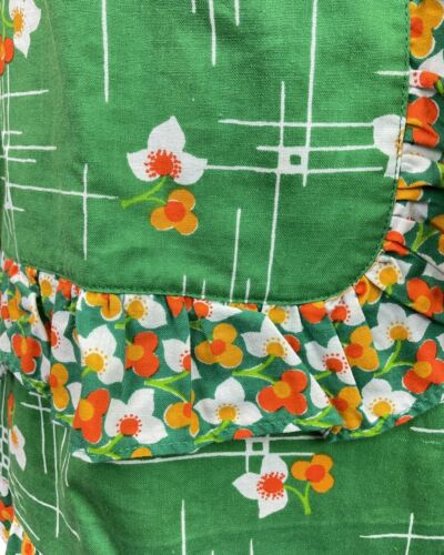 VINTAGE 60s 70s APPLE GREEN WHITE YELLOW FLOWER MOD SUMMER SUN DRESS 8