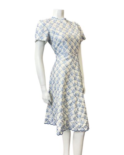 VINTAGE 60s 70s WHITE BLUE GEOMETRIC EMBROIDERED MOD SWING TEA DRESS 12