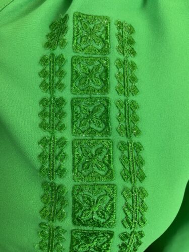 VINTAGE 60s 70s APPLE GREEN EMBROIDERED BOHO FOLK PEASANT BLOUSE TOP 12 14