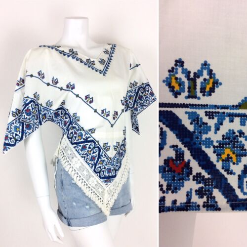 VTG 70s HANDKERCHIEF TOP WHITE BLUE RED BANDANNA TASSEL HIPPY ETHNIC 6 8