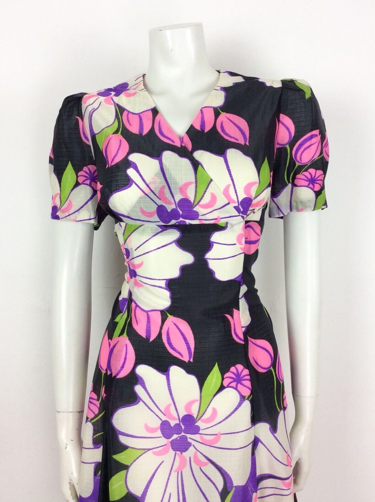 VINTAGE 60S 70S PSYCHEDELIC BLACK GREEN PINK FLORAL EMPIRE DRESS 14