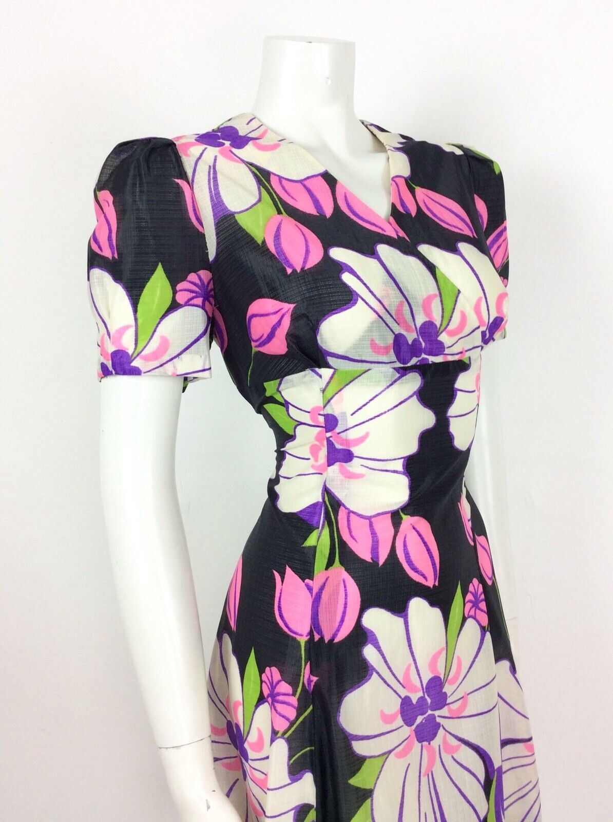VINTAGE 60S 70S PSYCHEDELIC BLACK GREEN PINK FLORAL EMPIRE DRESS 14
