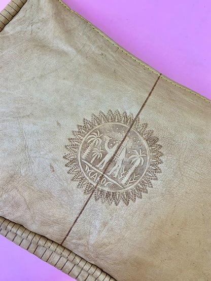 VINTAGE 60S 70S LIGHT BROWN TAN STAMPED LEATHER SHOULDER BAG BOHO
