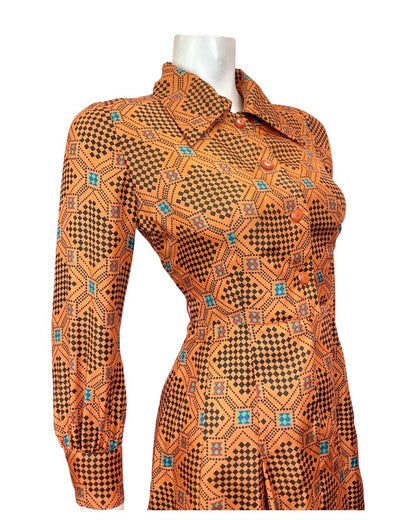 VINTAGE 60s 70s ORANGE BLACK GREEN CHECKERBOARD GEOMETRIC MOD DAGGER SHIRT 8 10