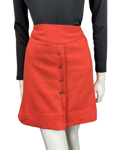 VINTAGE 60s 70s RED BLACK BUTTONED MOD A-LINE SHORT SKIRT 4 6