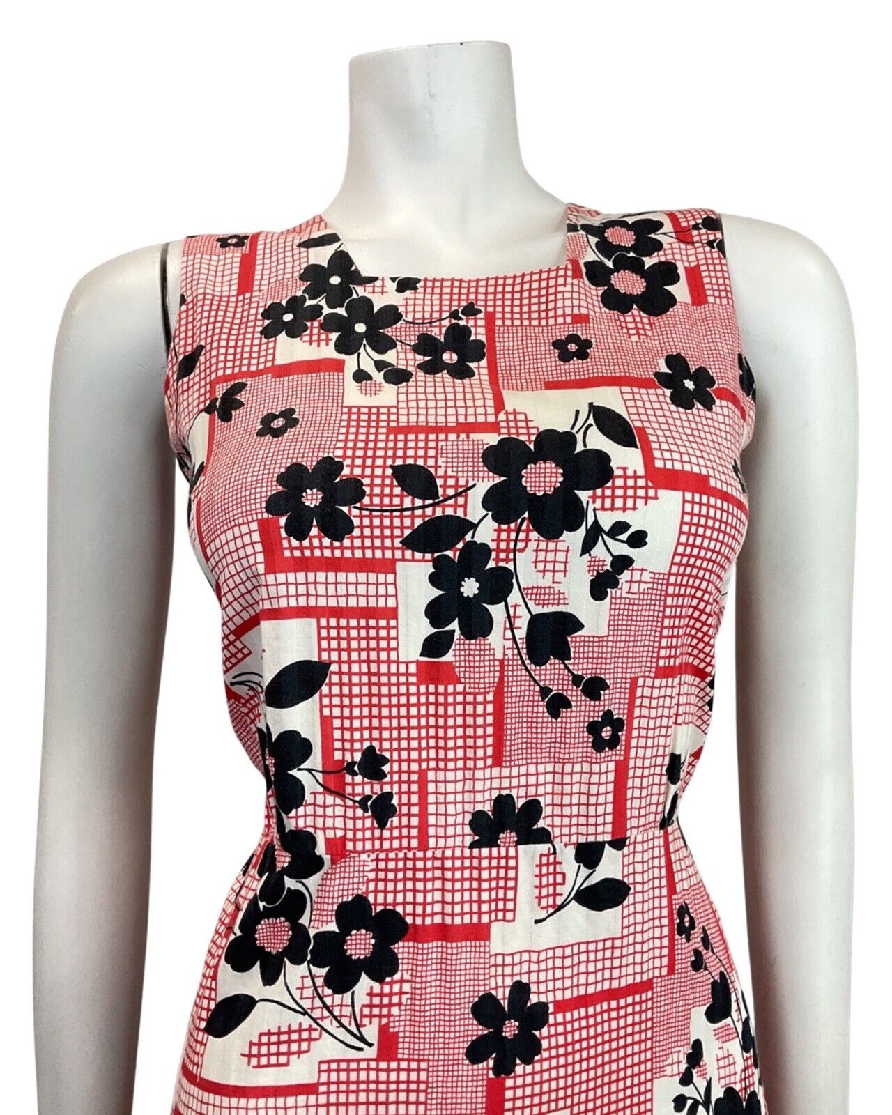VINTAGE 60s 70s RED BLACK WHITE CHECKED DAISY FLOWER SLEEVELESS SUMMER DRESS 8