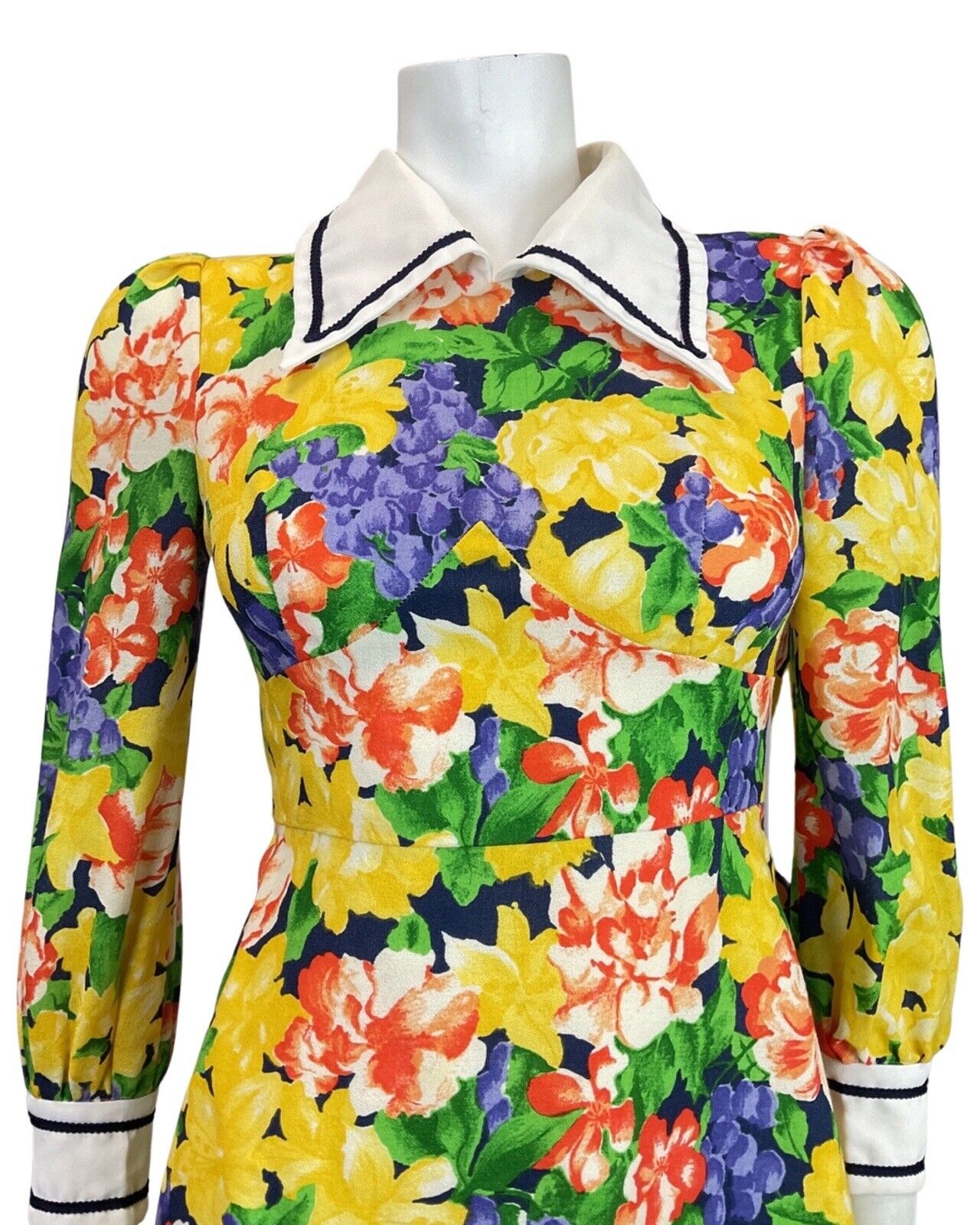 VINTAGE 60s 70s YELLOW BLUE RED FLORAL ROSE DAGGER SHIRT SWING DRESS 6 8