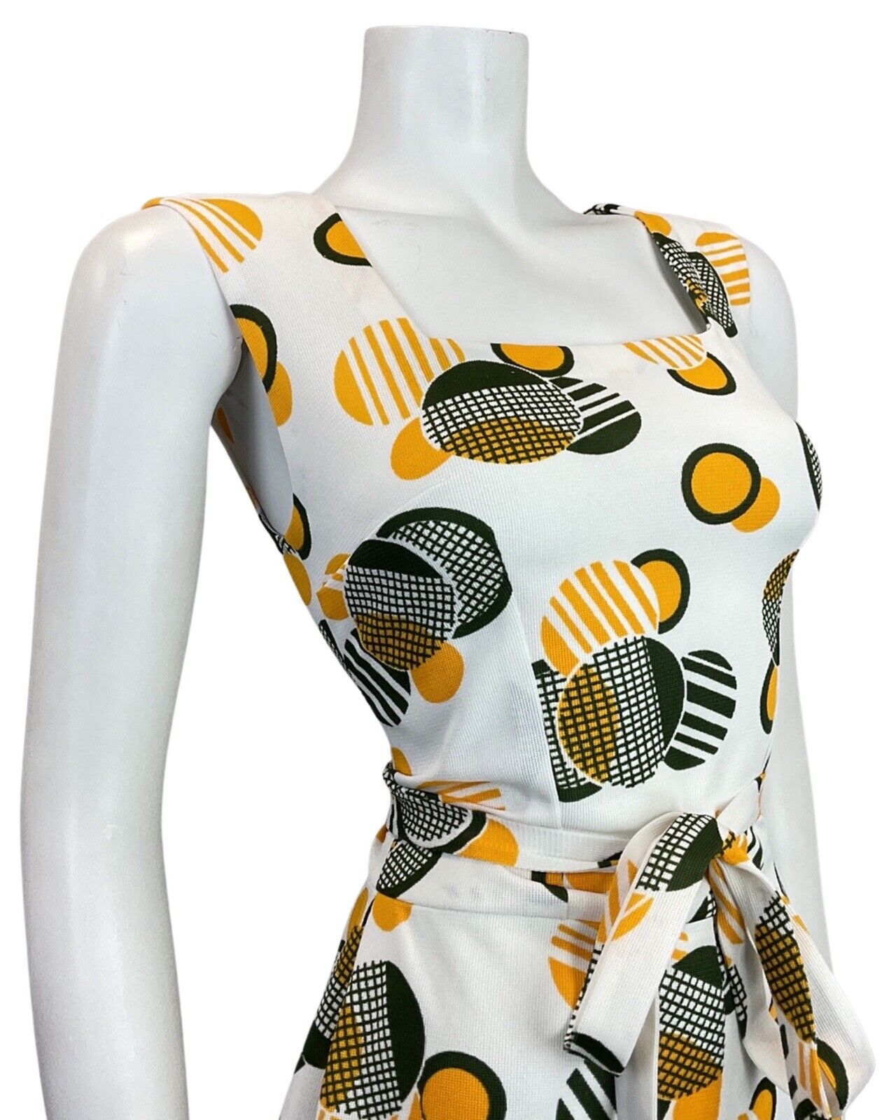 VINTAGE 60s 70s WHITE GREEN YELLOW GEOMETRIC MOD SLEEVELESS SUMMER DRESS 8 10