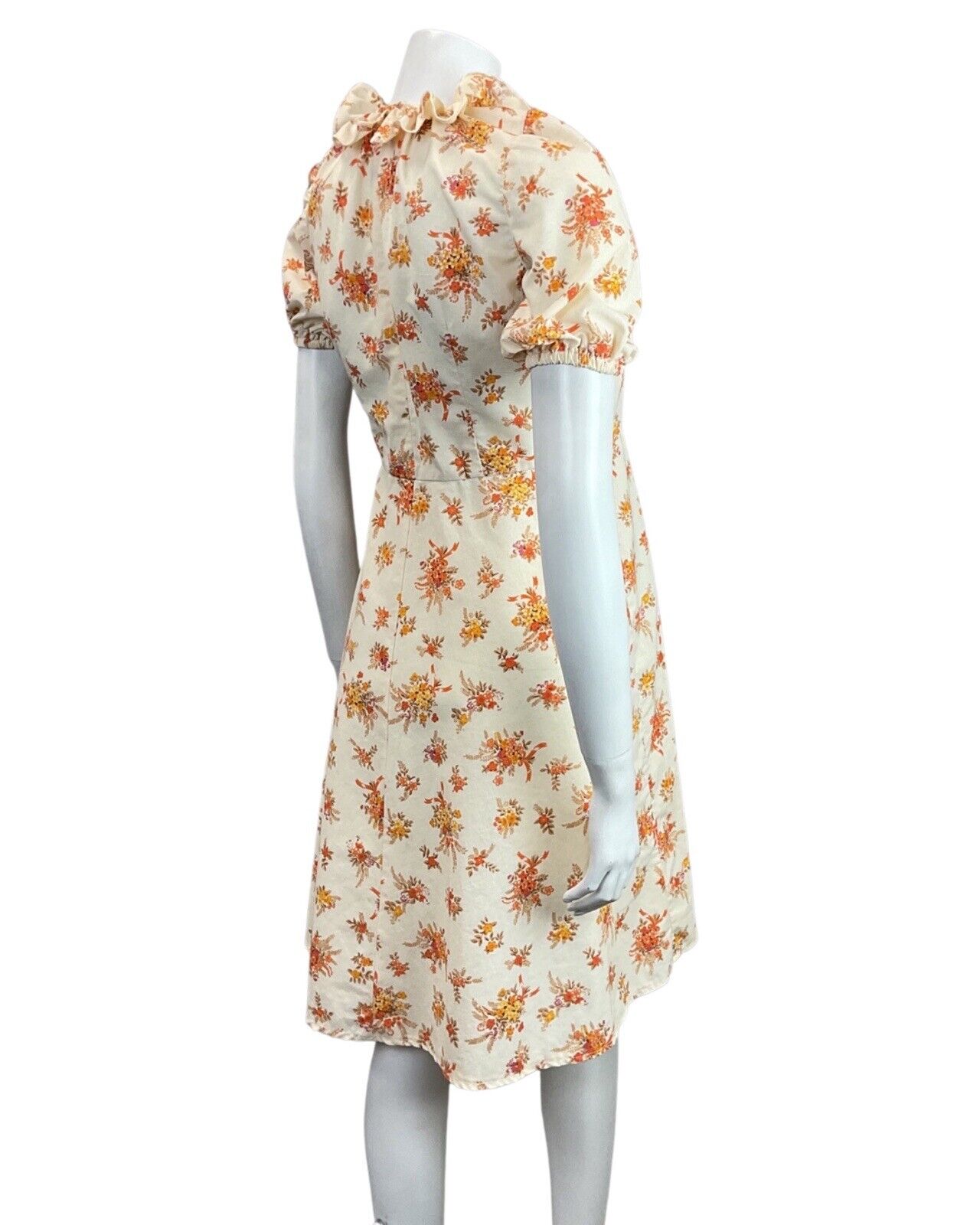 VINTAGE 60s 70s CREAM ORANGE BEIGE FLORAL BOUQUET RUFFLED BOHO SWING DRESS 8 10