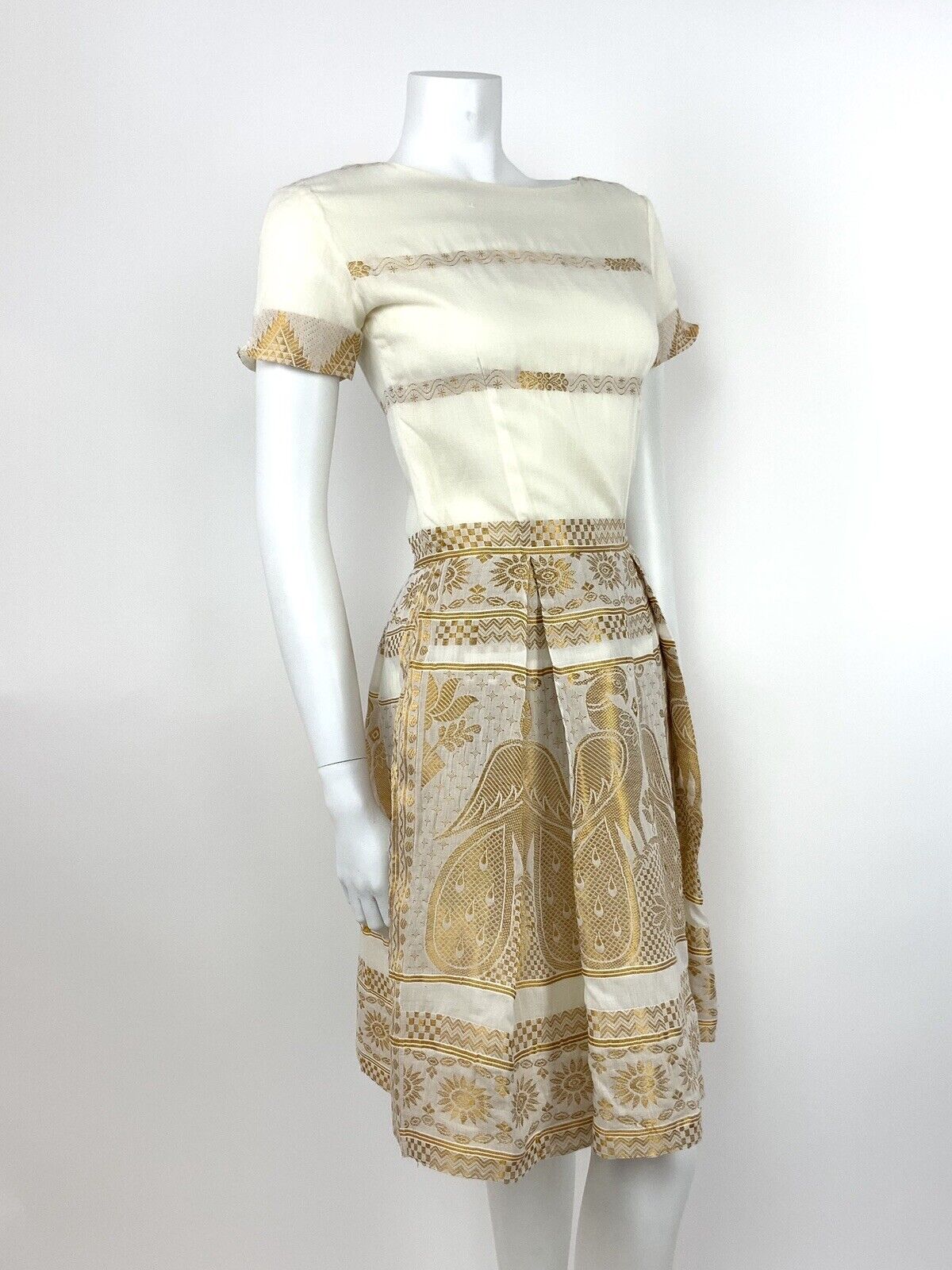 VINTAGE 70s CREAM GOLD INDIAN PEACOCK SUN SUMMER DRESS 8 10