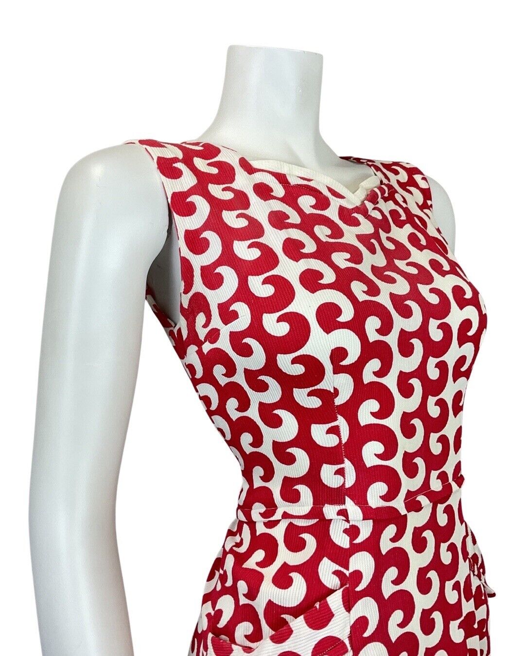 VINTAGE 60s 70s RED WHITE SWIRL STRIPED OP-ART MOD SLEEVELESS MIDI DRESS 8 10
