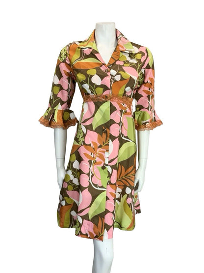 VTG 70S GREEN PINK ORANGE LACE RUFFLE BUTTON DOWN SHIRT DRESS HOUSE COAT 10
