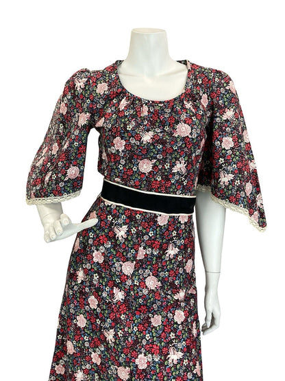 VTG 60S 70S BLACK RED BLUE WHITE FLORAL COTTAGE HANDKERCHIEF RUFFLE DRESS 4 6