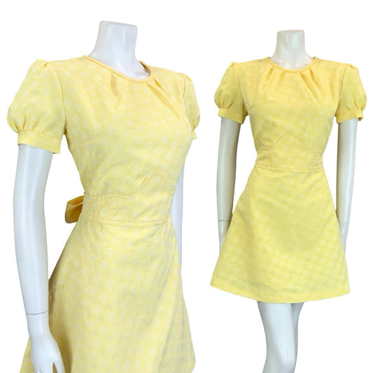 VTG 60S 70S YELLOW WHITE DIAMOND GEOMETRIC PUFF SLEEVE TIE MOD MINI DRESS 14