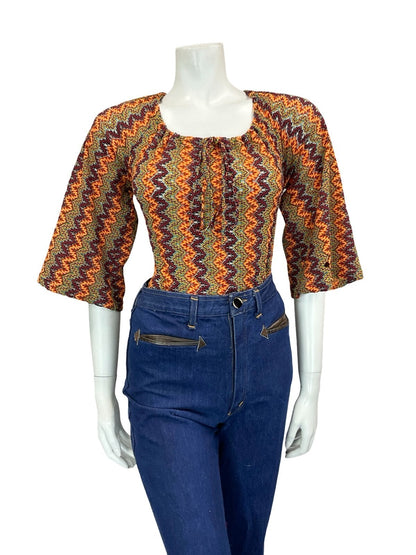 VTG 70S BROWN YELLOW RED OEANGE PURPLE ZIGZAG PSYCHEDELIC BELL SLEEVE TOP 10
