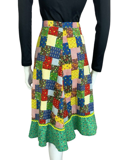 VTG 60S 70S RIC RAC PATCHWORK COTTAGE GREEN BLUE RED YELLOW RUFFLE SKIRT 8