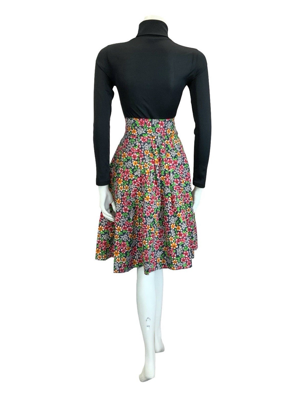 VTG 60S 70S BLACK RED ORANGE GREEN WHITE FLORAL COTTON SWING MIDI SKIRT 4