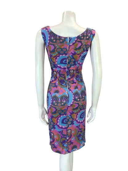VTG 60S PURPLE PINK BLUE BROWN PSYCHEDELIC FLORAL BOAT NECK PENCIL DRESS 8