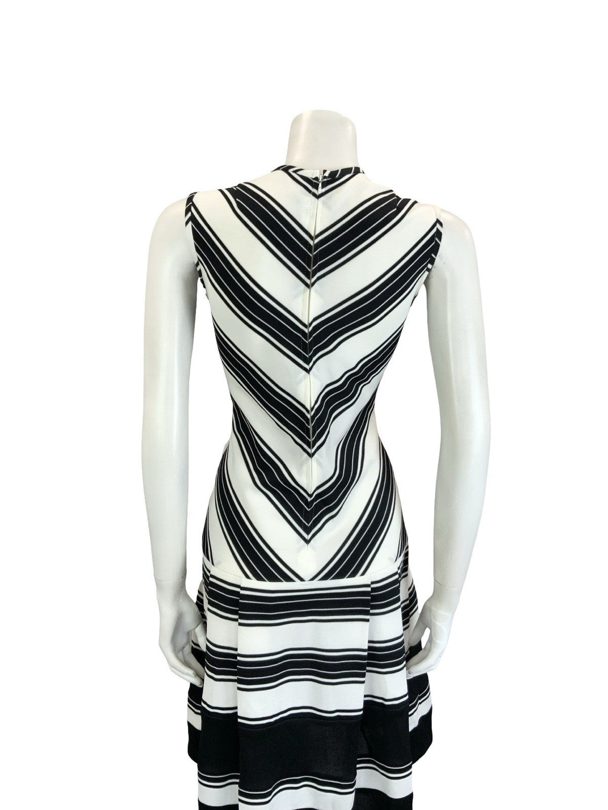 VTG 60S MOD SCOOTER BLACK WHITE STRIPE CHEVRON DROPPED WAIST GEOMETRIC DRESS 8