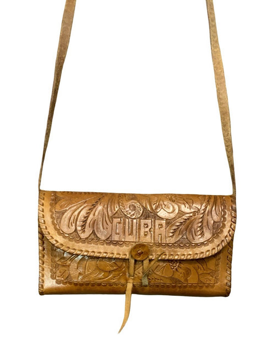 VTG 70S TAN BROWN LEATHER BOHO FLORAL EMBOSSED CUBA WHIP STITCH CROSS BODY BAG