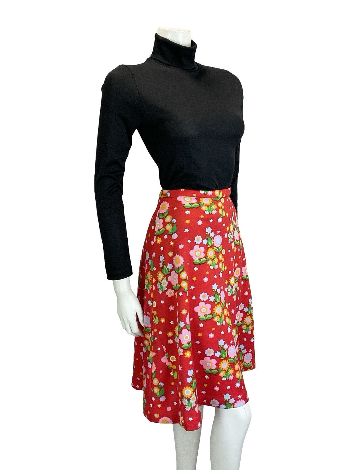 VTG 60S 70S RED PINK YELLOW BLUE GREEN FLORAL HANDMADE CIRCLE SKIRT 10