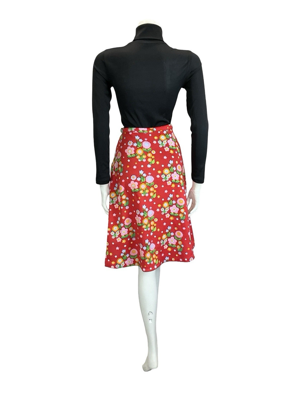 VTG 60S 70S RED PINK YELLOW BLUE GREEN FLORAL HANDMADE CIRCLE SKIRT 10