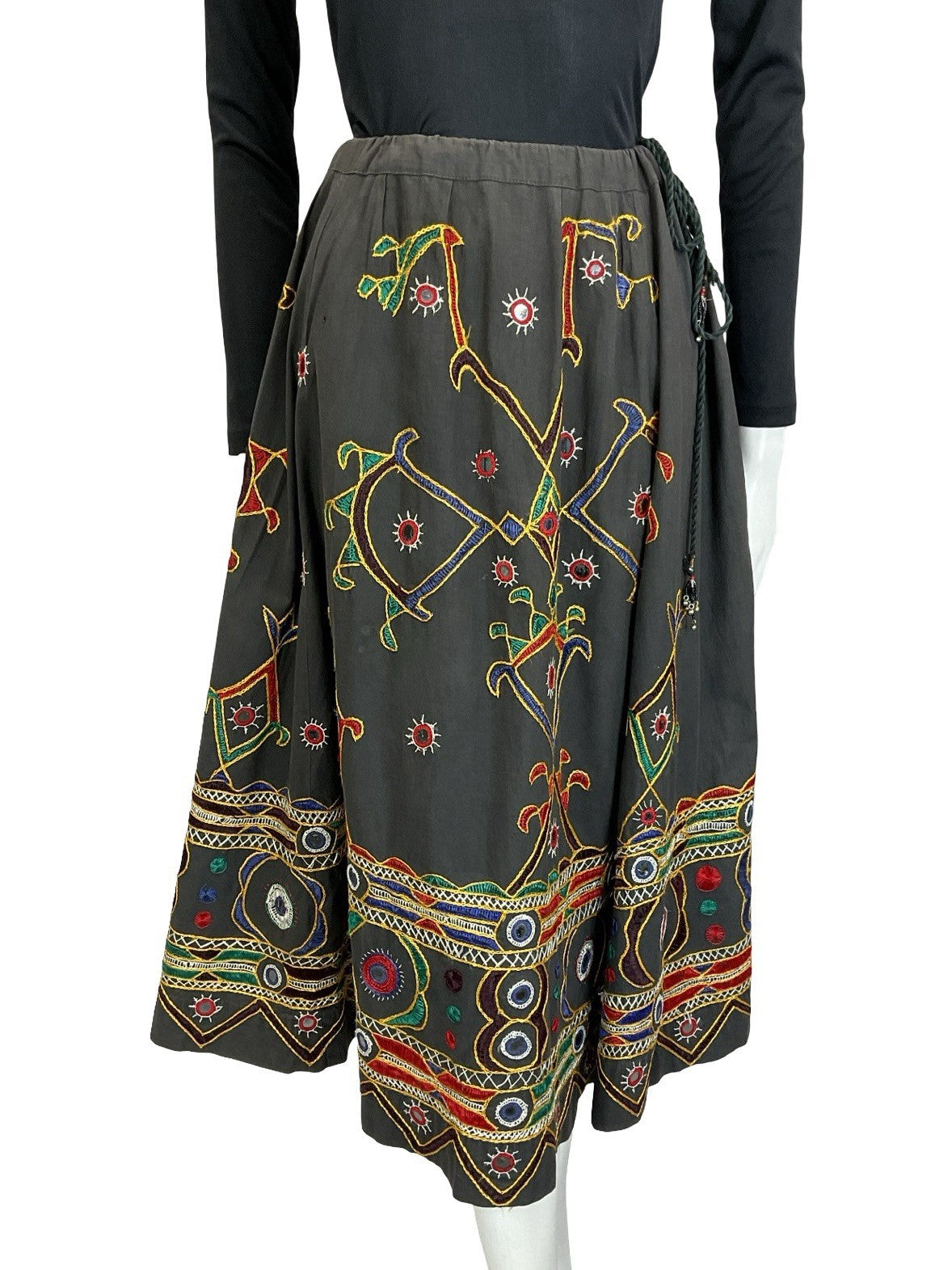 VTG 70S BLACK RED YELLOW BLUE GREEN HIPPY EMBROIDERED ROPE BELL SKIRT 12 14 16