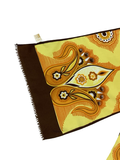 VTG 60S 70S YELLOW WHITE ORANGE BLACK PSYCHEDELIC PAISLEY FRINGE SCARF