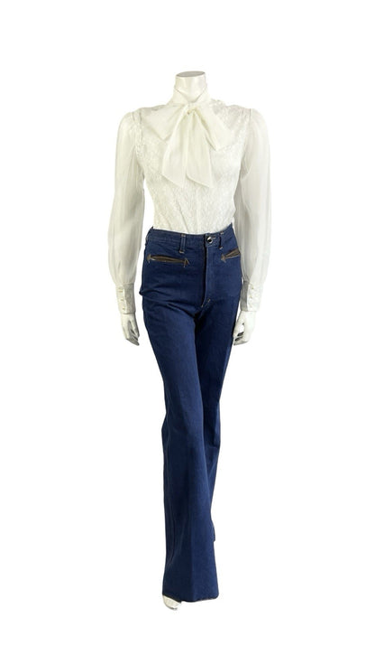 VTG 60S 70S SECRETARY GEEK WHITE IVORY LACE PUSSYBOW MESH BISHOP SLEEVE TOP 14
